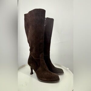 NWOB Davos Gomma Choclate Brown Suede Knee High Boots 38 7.5